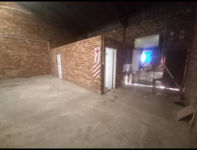 BUSINESS PROPERTY TO RENT IN SUNDERLAND RIDGE